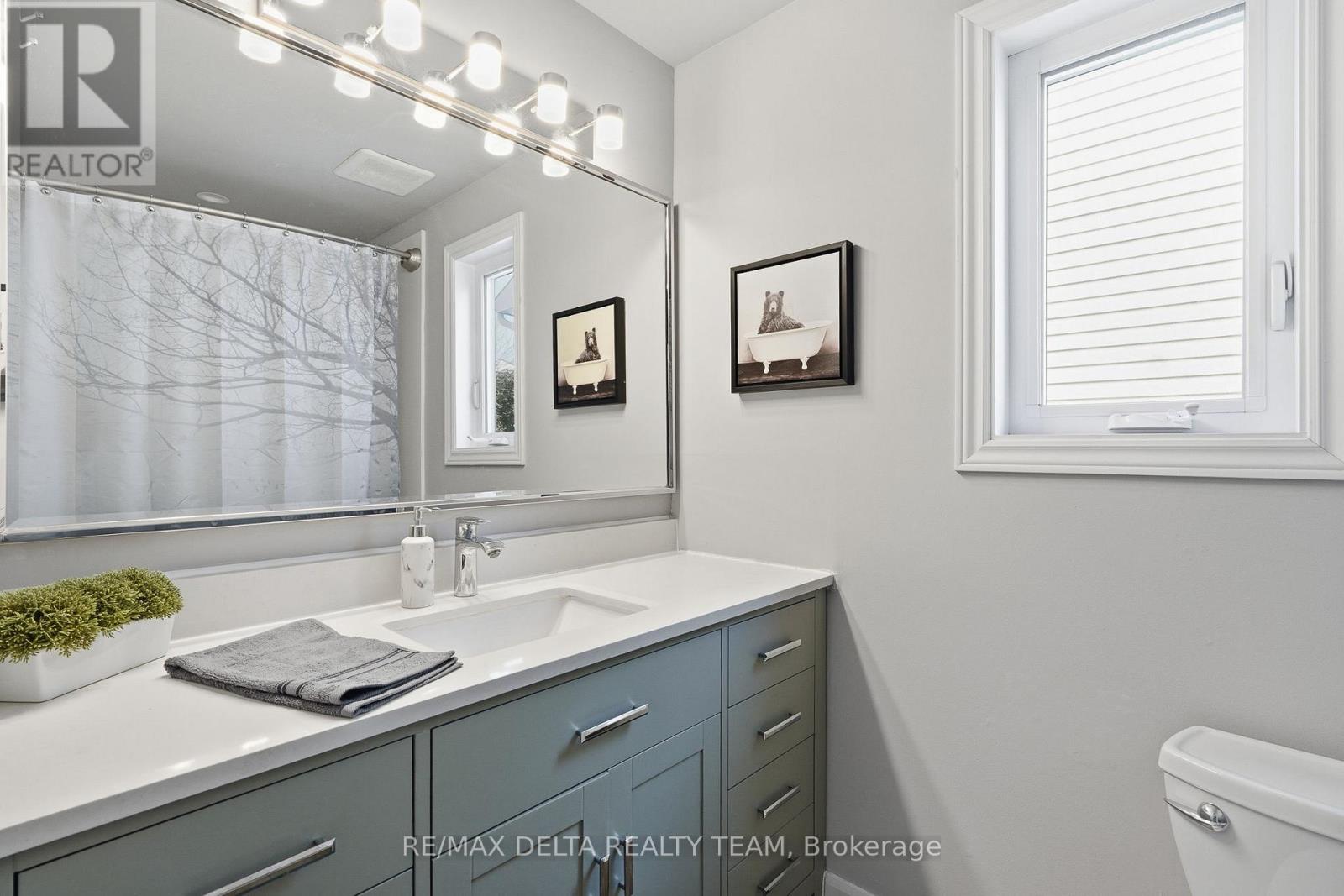 198 Provender Avenue, Ottawa, Ontario  K1K 4N7 - Photo 19 - X12805988