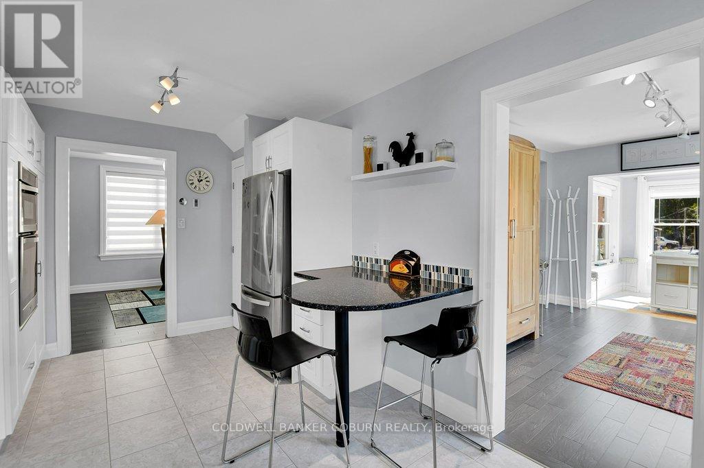 54 Lakeshore Drive, South Dundas, Ontario  K0C 1X0 - Photo 15 - X12806090