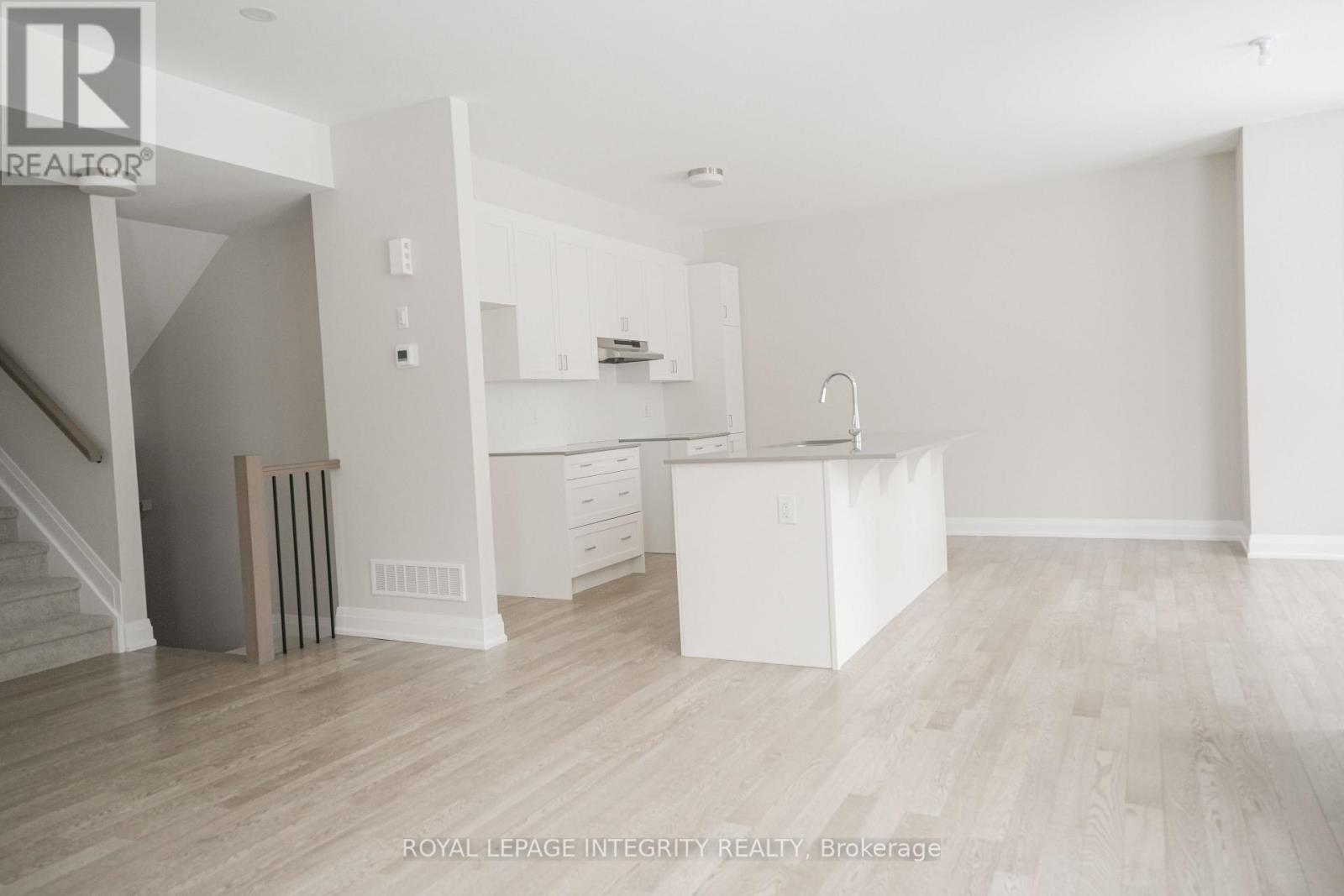 371 Peninsula Road, Ottawa, Ontario  K0A 2Z0 - Photo 5 - X12806096