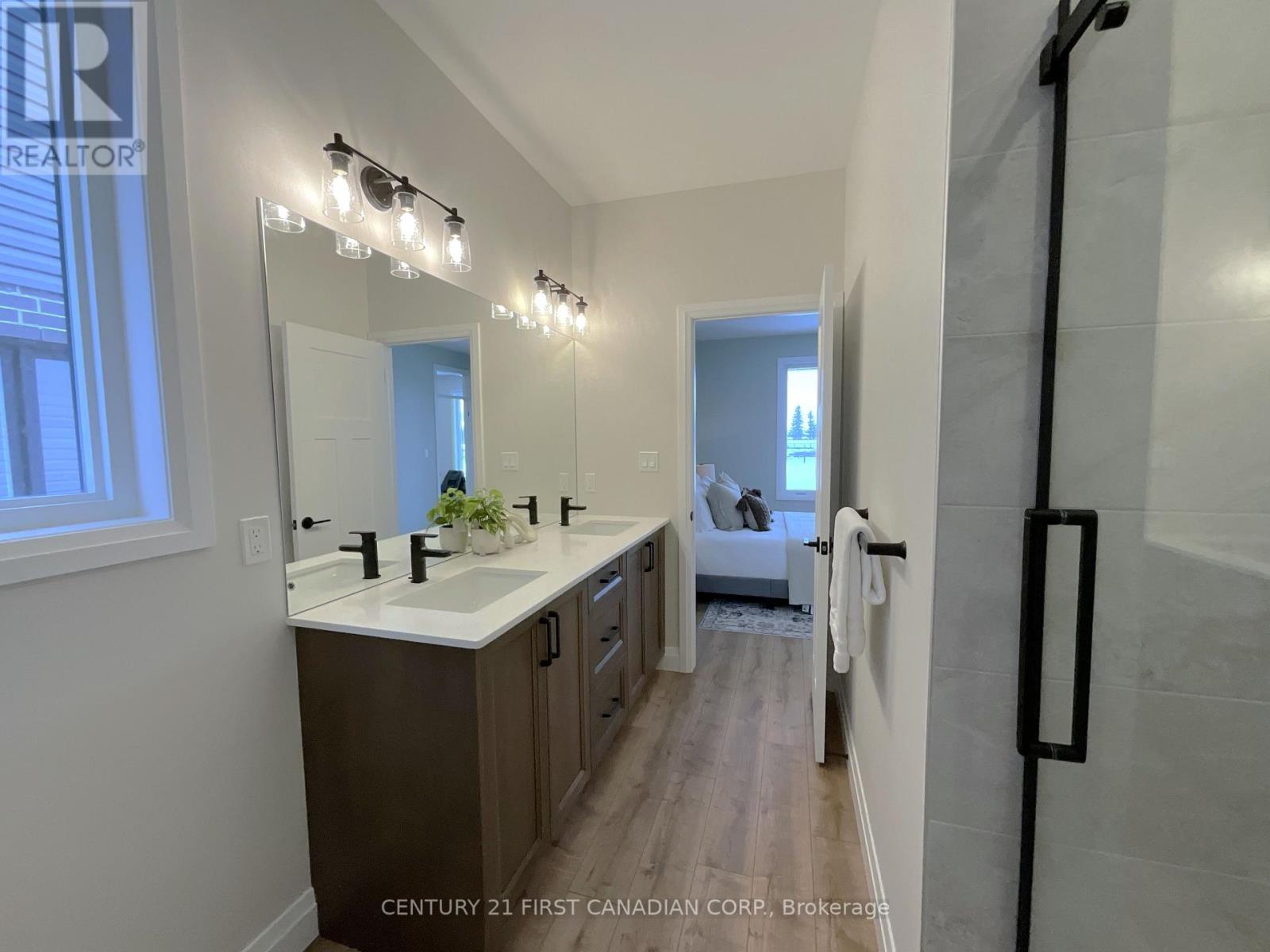 56 Postma Crescent, North Middlesex, Ontario  N0M 1A0 - Photo 26 - X12474821