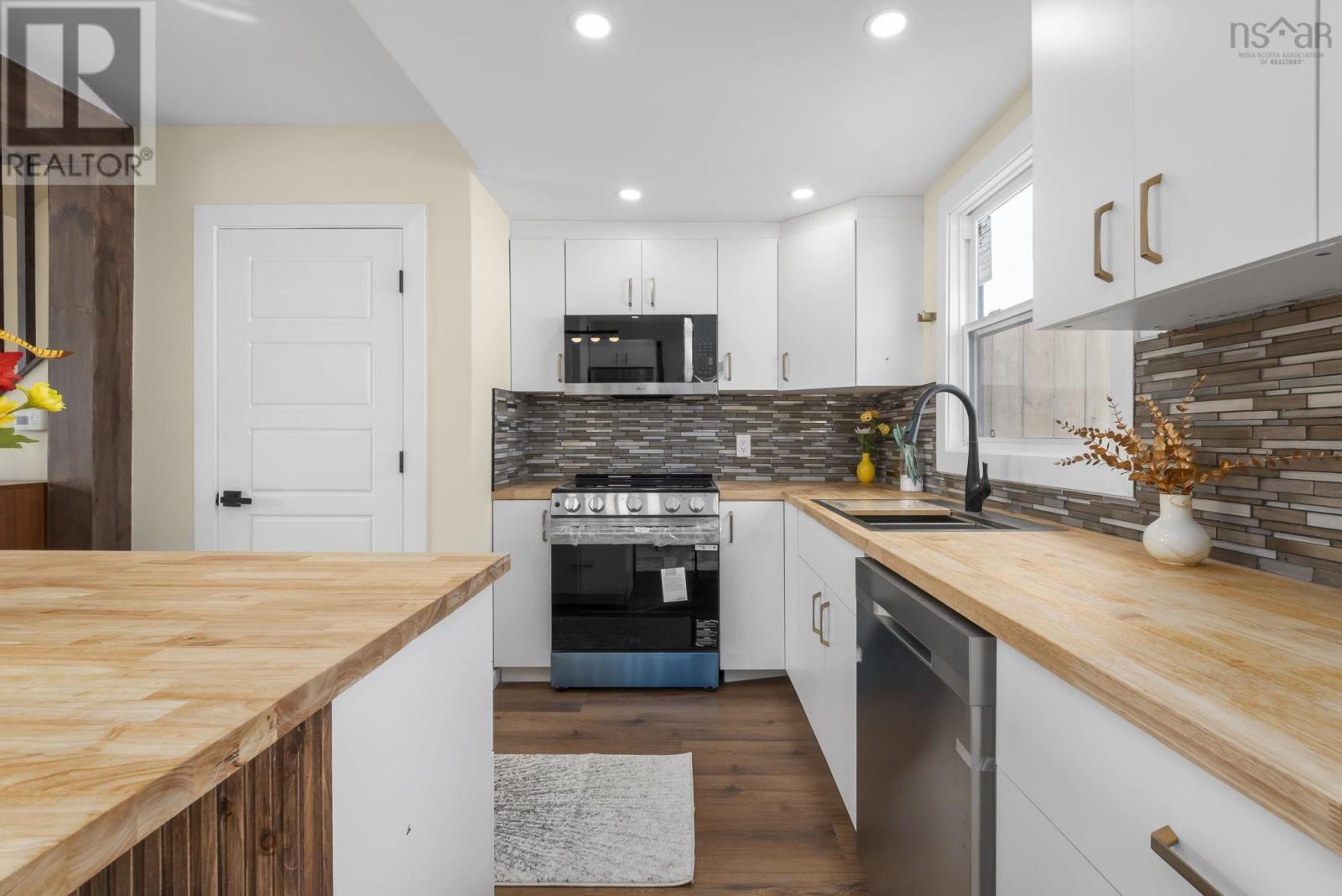 33-B Kennedy Drive, Dartmouth, Nova Scotia  B2X 1N7 - Photo 15 - 202603128