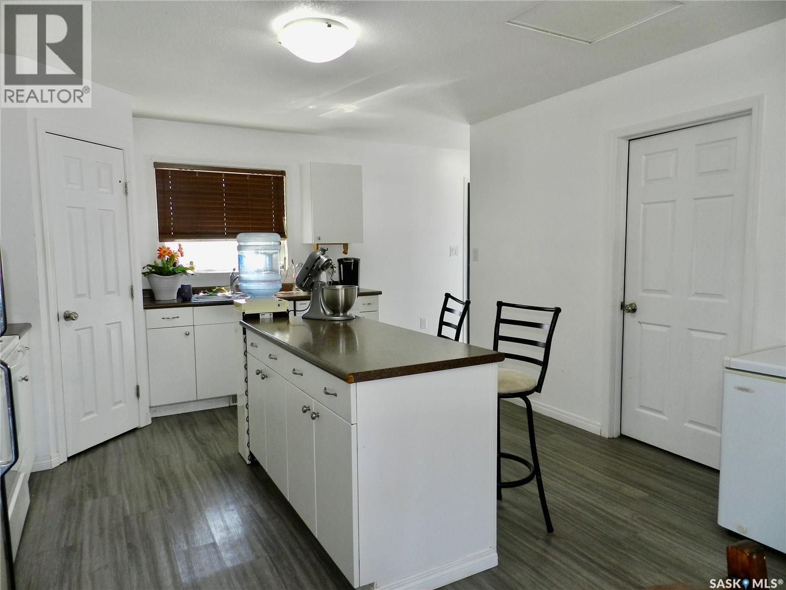 907 Ominica Street E, Moose Jaw, Saskatchewan  S6H 0J1 - Photo 11 - SK019775