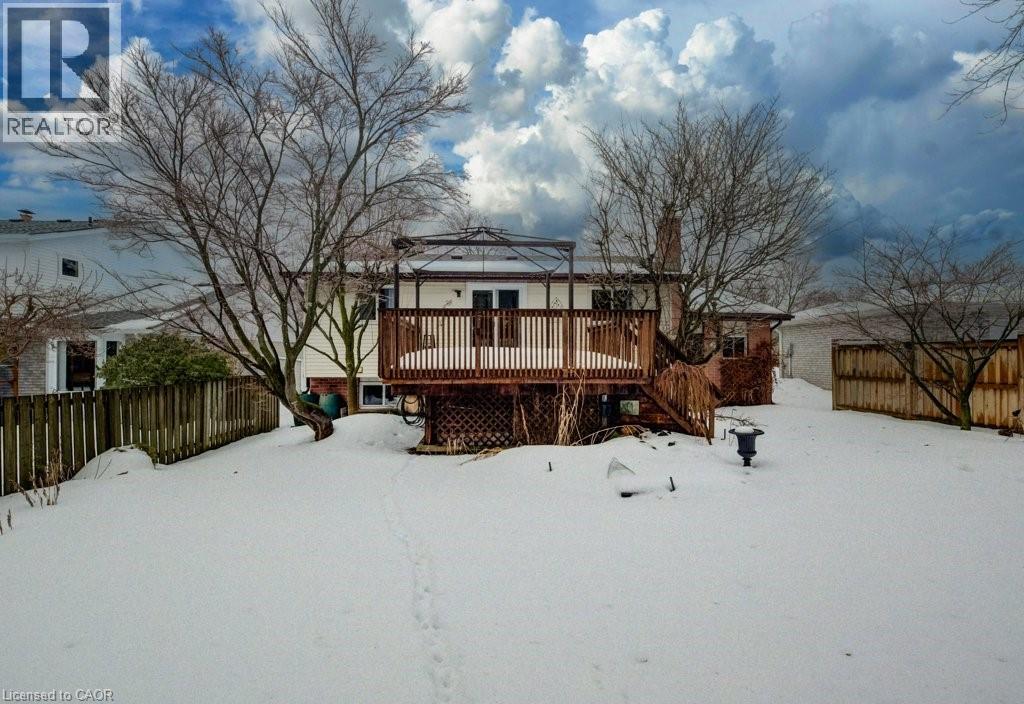 27 Erinbrook Drive, Kitchener, Ontario  N2E 2V8 - Photo 35 - 40806196