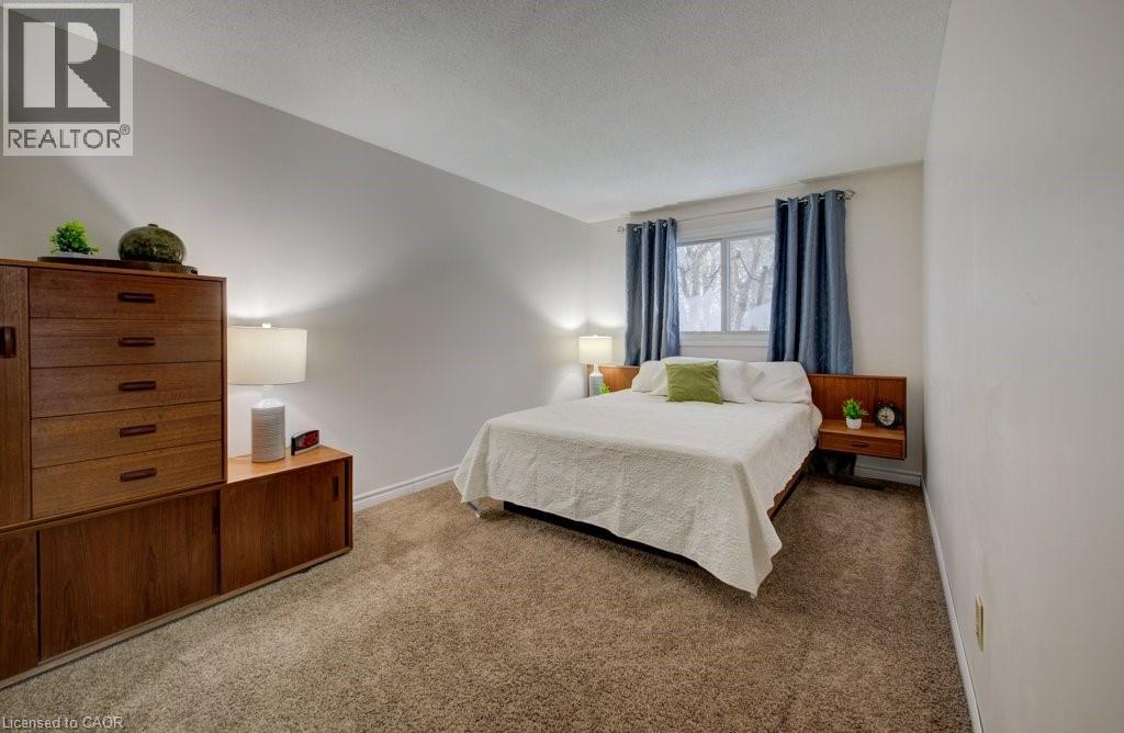 27 Erinbrook Drive, Kitchener, Ontario  N2E 2V8 - Photo 14 - 40806196