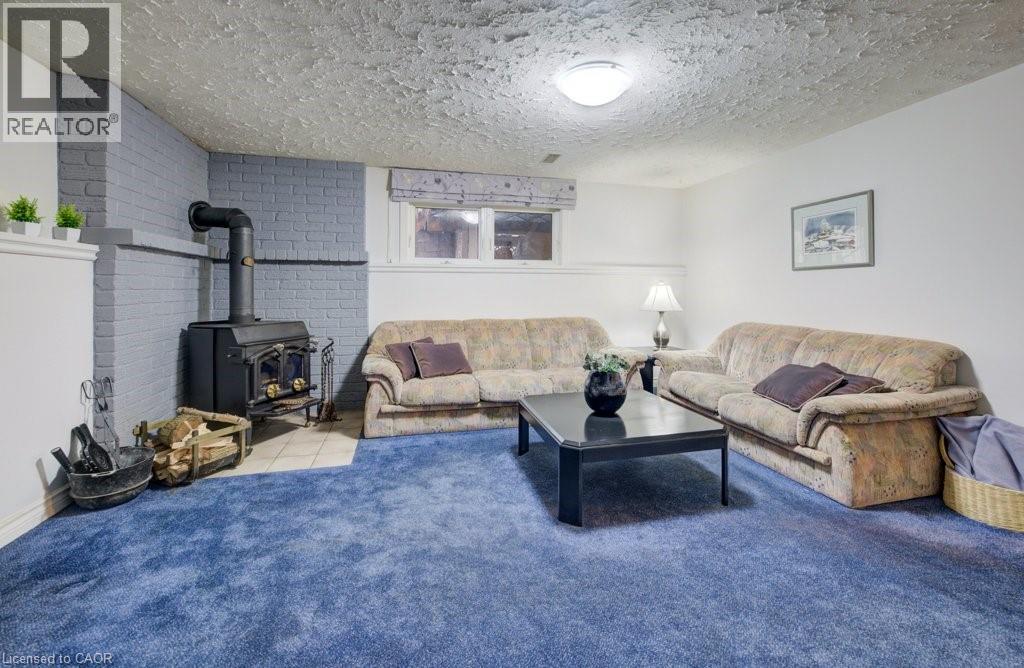 27 Erinbrook Drive, Kitchener, Ontario  N2E 2V8 - Photo 23 - 40806196