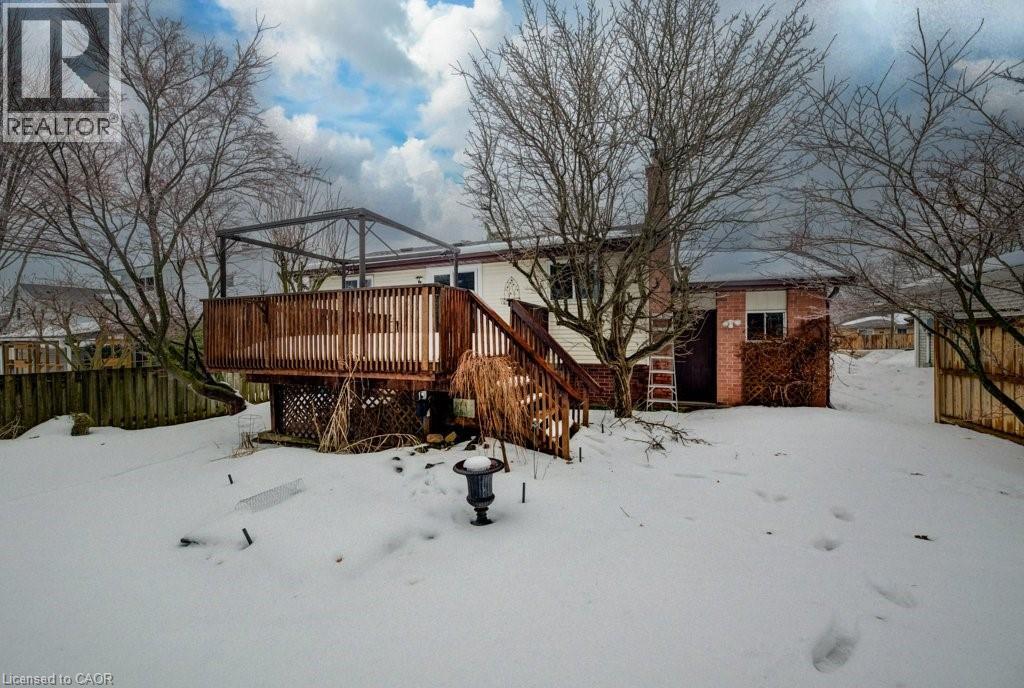 27 Erinbrook Drive, Kitchener, Ontario  N2E 2V8 - Photo 34 - 40806196