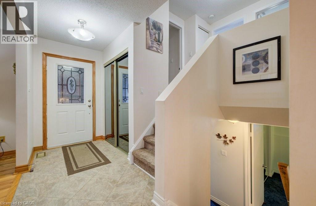 27 Erinbrook Drive, Kitchener, Ontario  N2E 2V8 - Photo 13 - 40806196