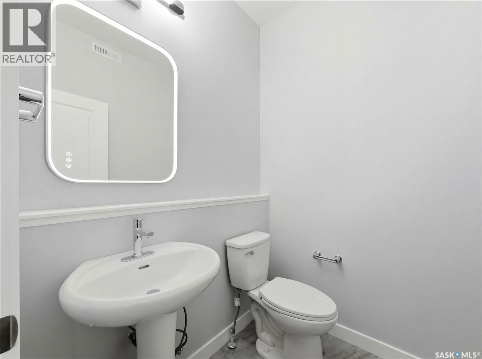 857 Elliott Street, Regina, Saskatchewan  S4N 3E3 - Photo 9 - SK028877