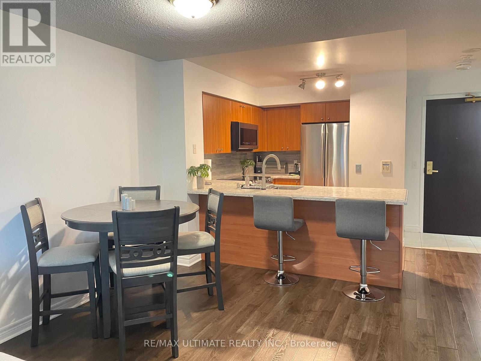 2108 - 30 GRAND TRUNK CRESCENT, Toronto, Ontario