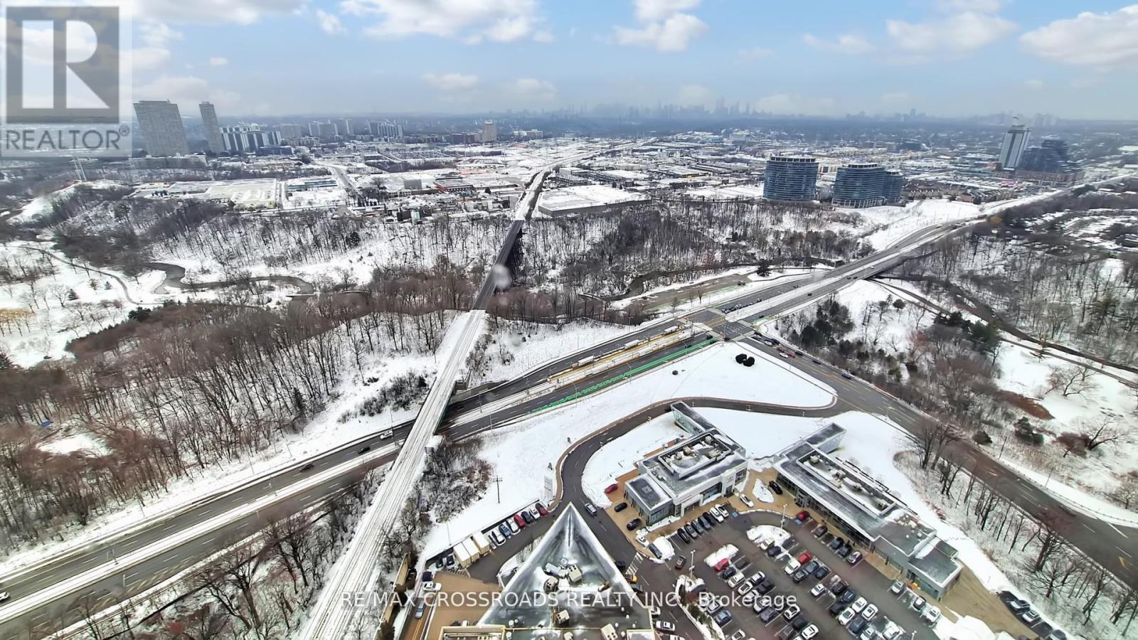 4210 - 30 Inn On The Park Drive, Toronto, Ontario  M3C 0P7 - Photo 29 - C12805938