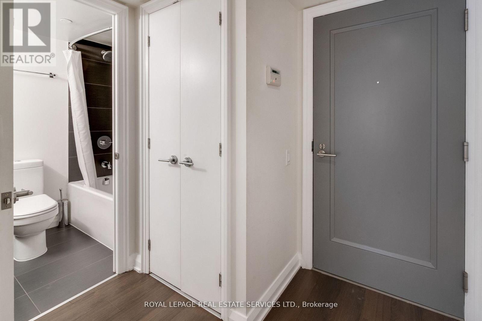 1105 - 155 Yorkville Avenue, Toronto, Ontario  M5R 0B4 - Photo 19 - C12805980