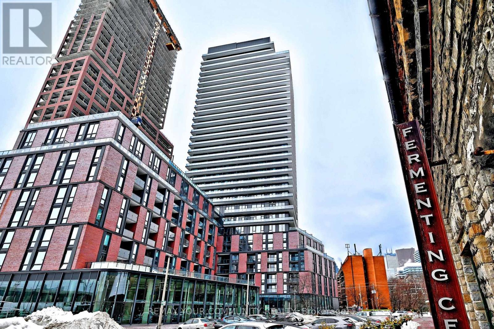 2701 - 35 Parliament Street, Toronto, Ontario  M5A 0Z5 - Photo 3 - C12806038