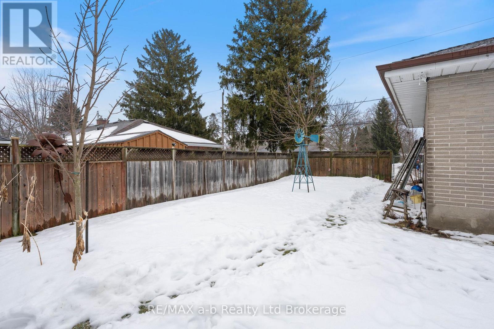 537 Fair Street, Woodstock (Woodstock - North), Ontario  N4S 5V1 - Photo 18 - X12806026