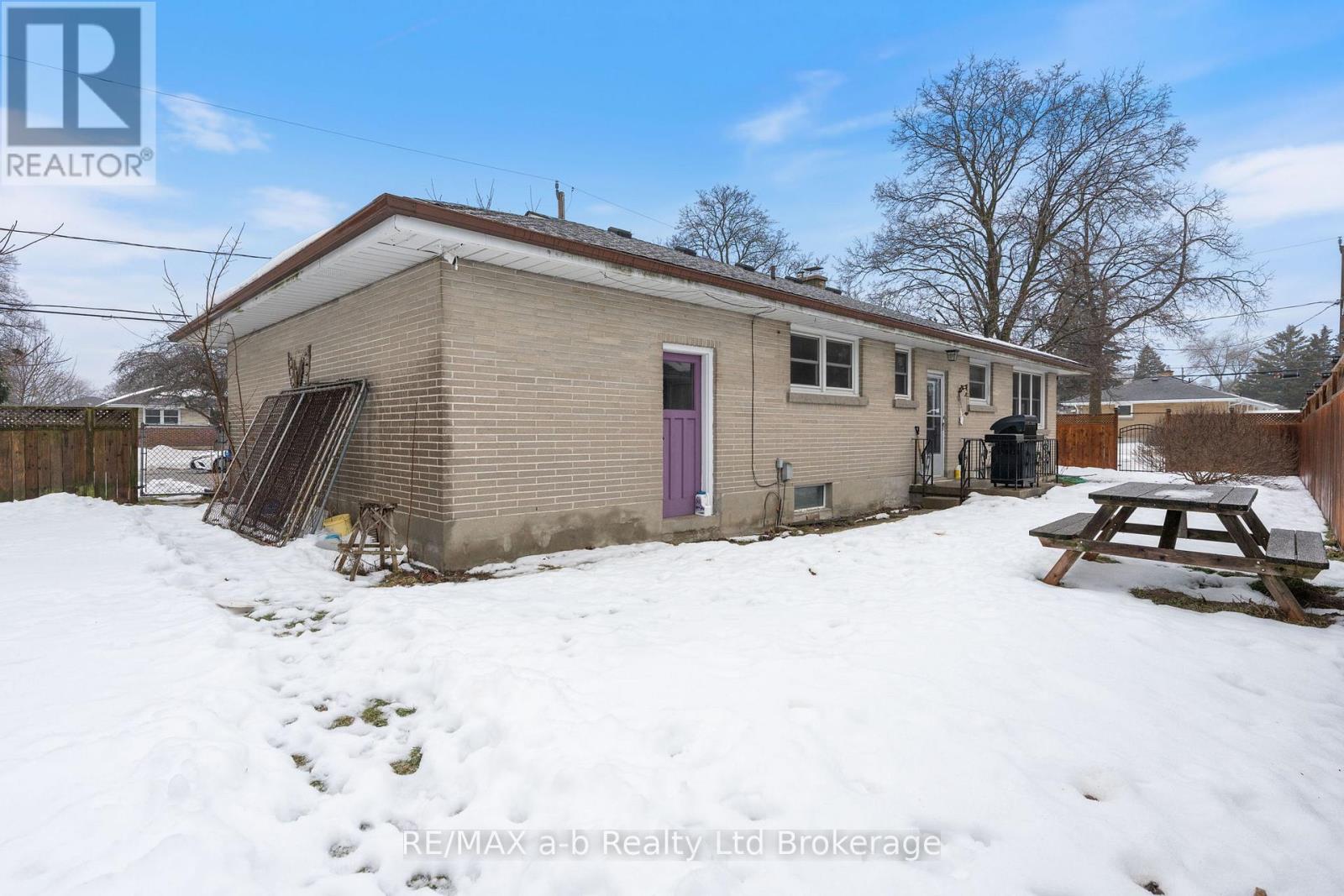 537 Fair Street, Woodstock (Woodstock - North), Ontario  N4S 5V1 - Photo 16 - X12806026