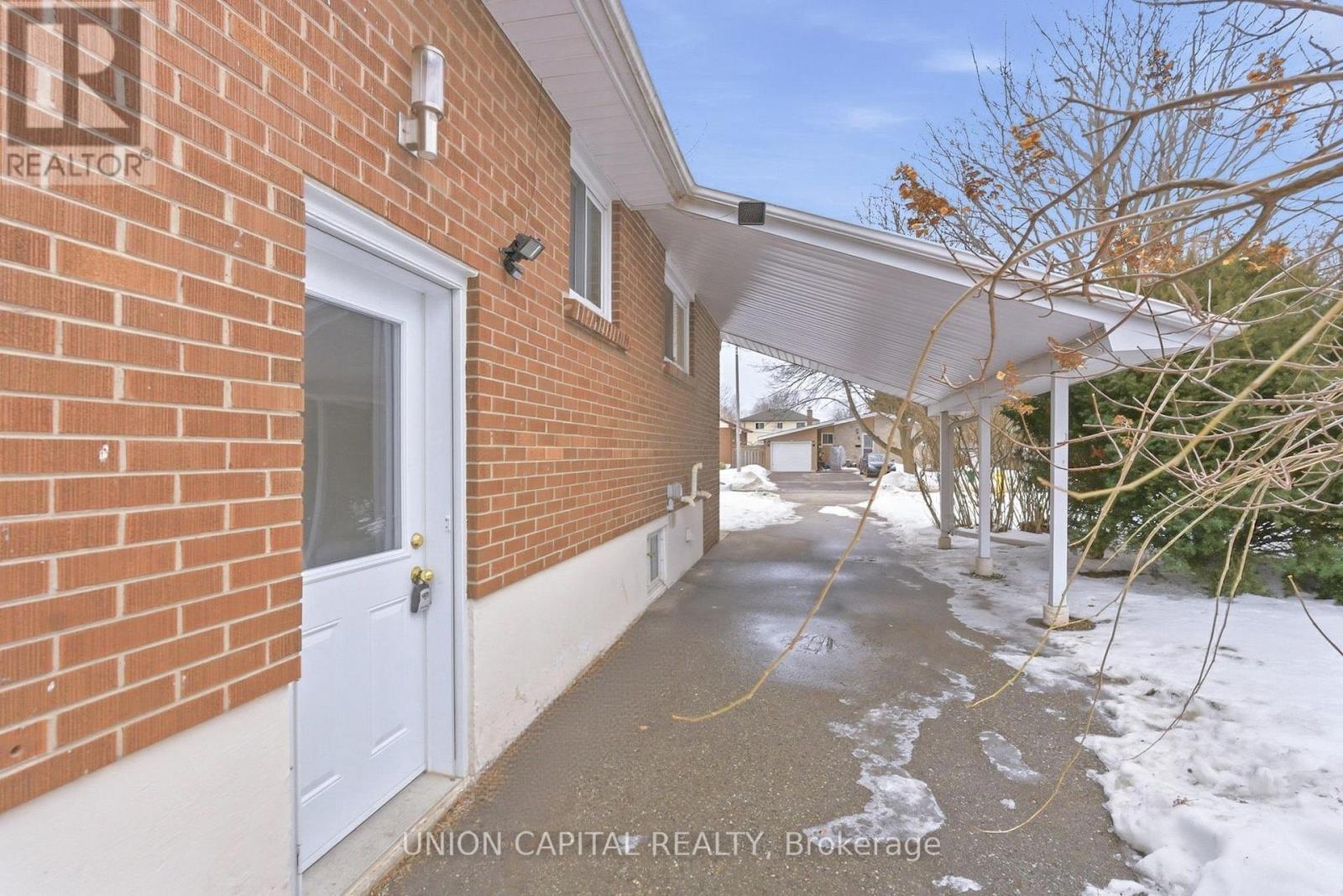 144 Clements Road E, Ajax (South East), Ontario  L1S 1L7 - Photo 12 - E12805930