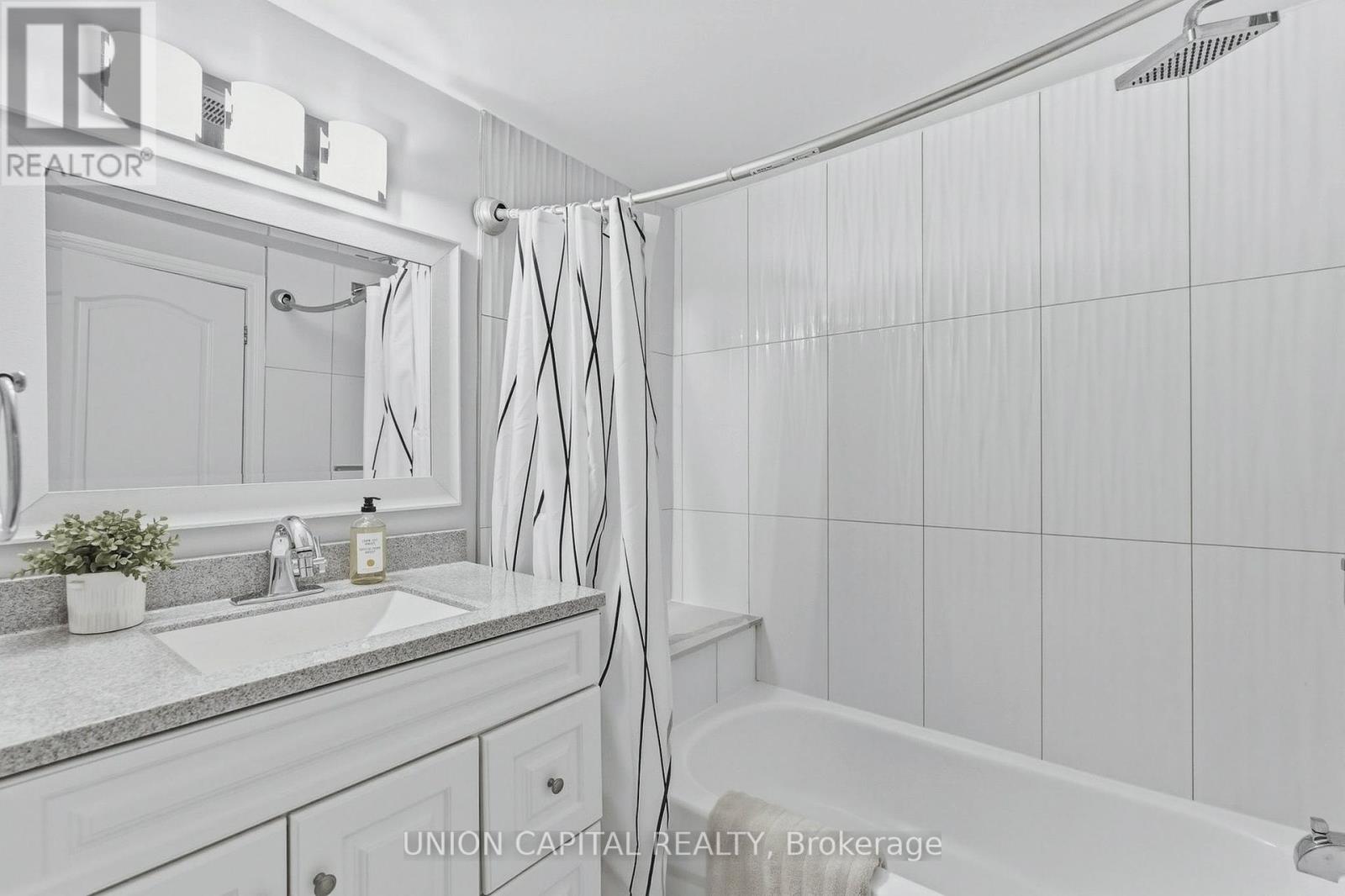 144 Clements Road E, Ajax (South East), Ontario  L1S 1L7 - Photo 18 - E12805930