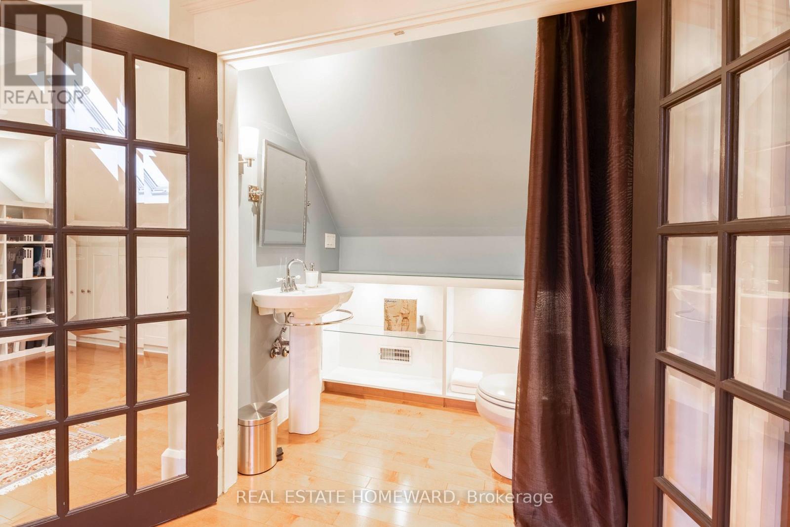 101 Bertmount Avenue, Toronto, Ontario  M4M 2X8 - Photo 21 - E12805942