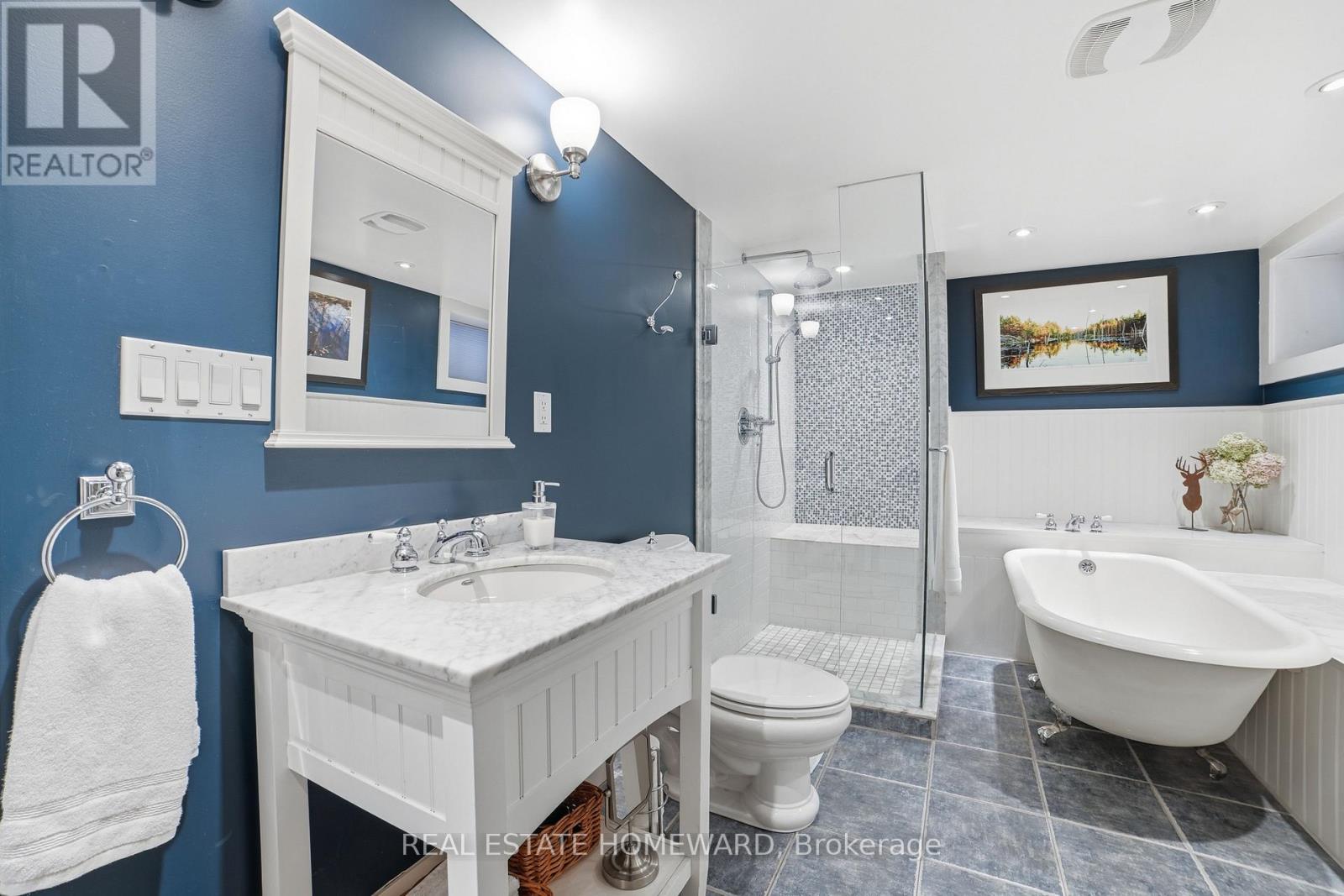 101 Bertmount Avenue, Toronto, Ontario  M4M 2X8 - Photo 24 - E12805942