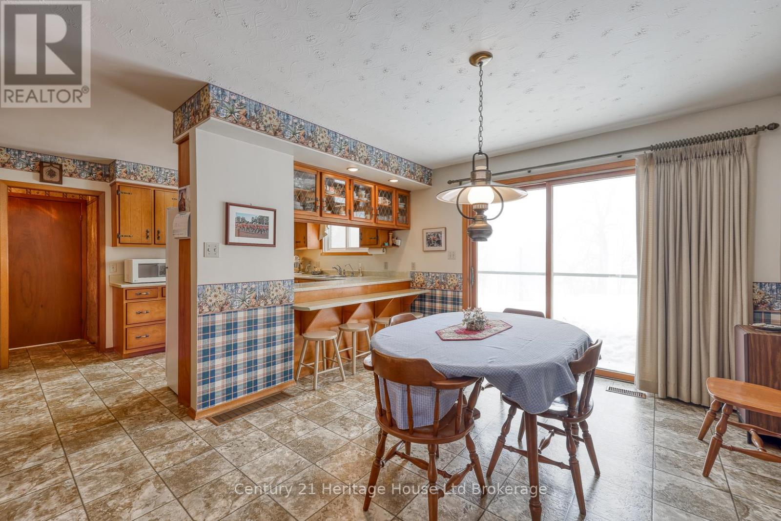 806019 Oxford Rd 29 Road S, Blandford-Blenheim, Ontario  N0J 1M0 - Photo 8 - X12806078