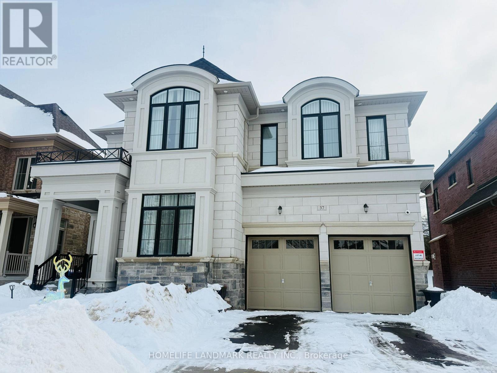 37 WALLACE MERCHANT COURT, aurora (aurora highlands), Ontario