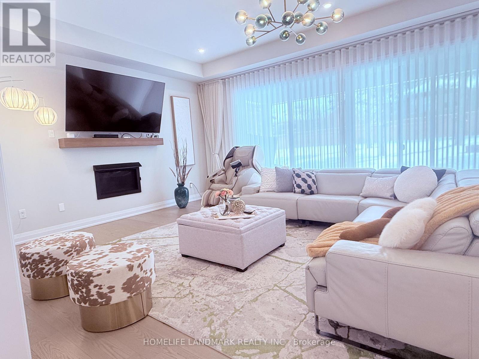 37 Wallace Merchant Court, Aurora (Aurora Highlands), Ontario  L4A 4A5 - Photo 11 - N12806018