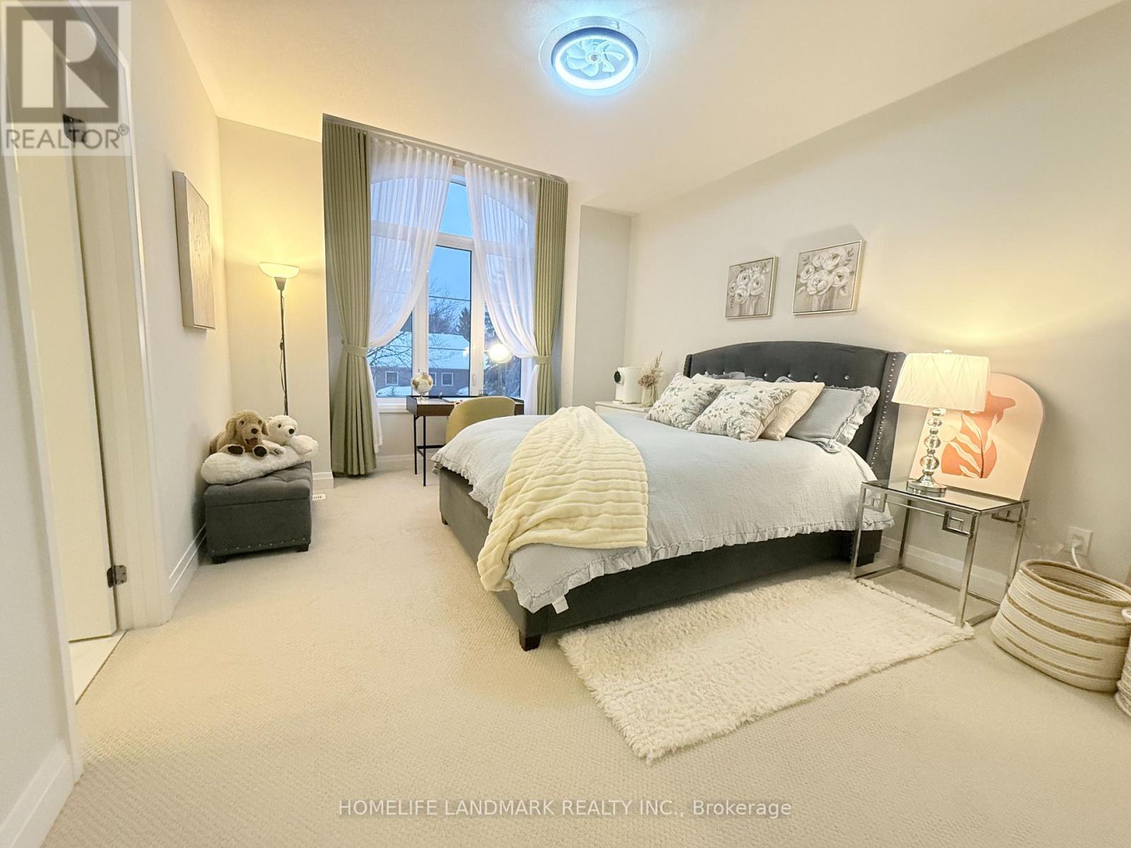 37 Wallace Merchant Court, Aurora (Aurora Highlands), Ontario  L4A 4A5 - Photo 22 - N12806018