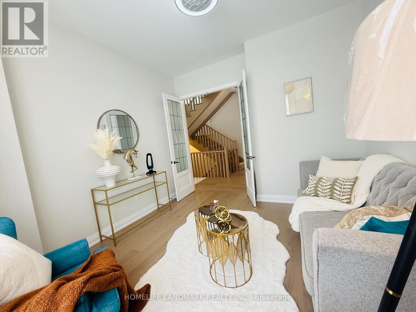 37 Wallace Merchant Court, Aurora (Aurora Highlands), Ontario  L4A 4A5 - Photo 6 - N12806018