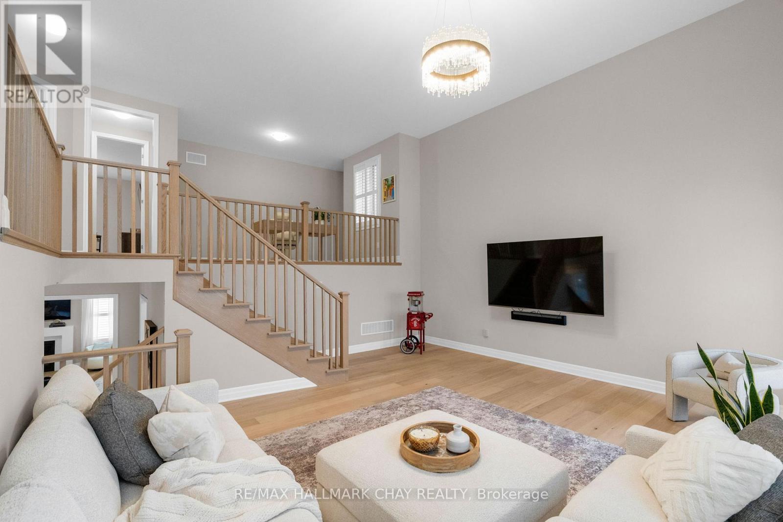 721 Mika Street, Innisfil, Ontario  L9S 0R8 - Photo 14 - N12806042