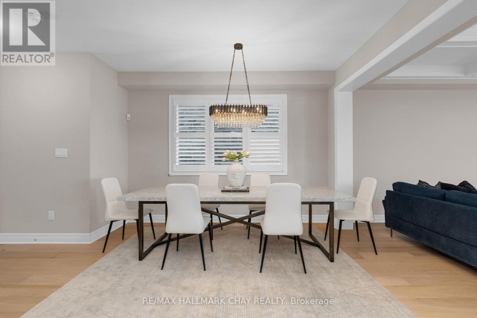 721 Mika Street, Innisfil, Ontario  L9S 0R8 - Photo 5 - N12806042