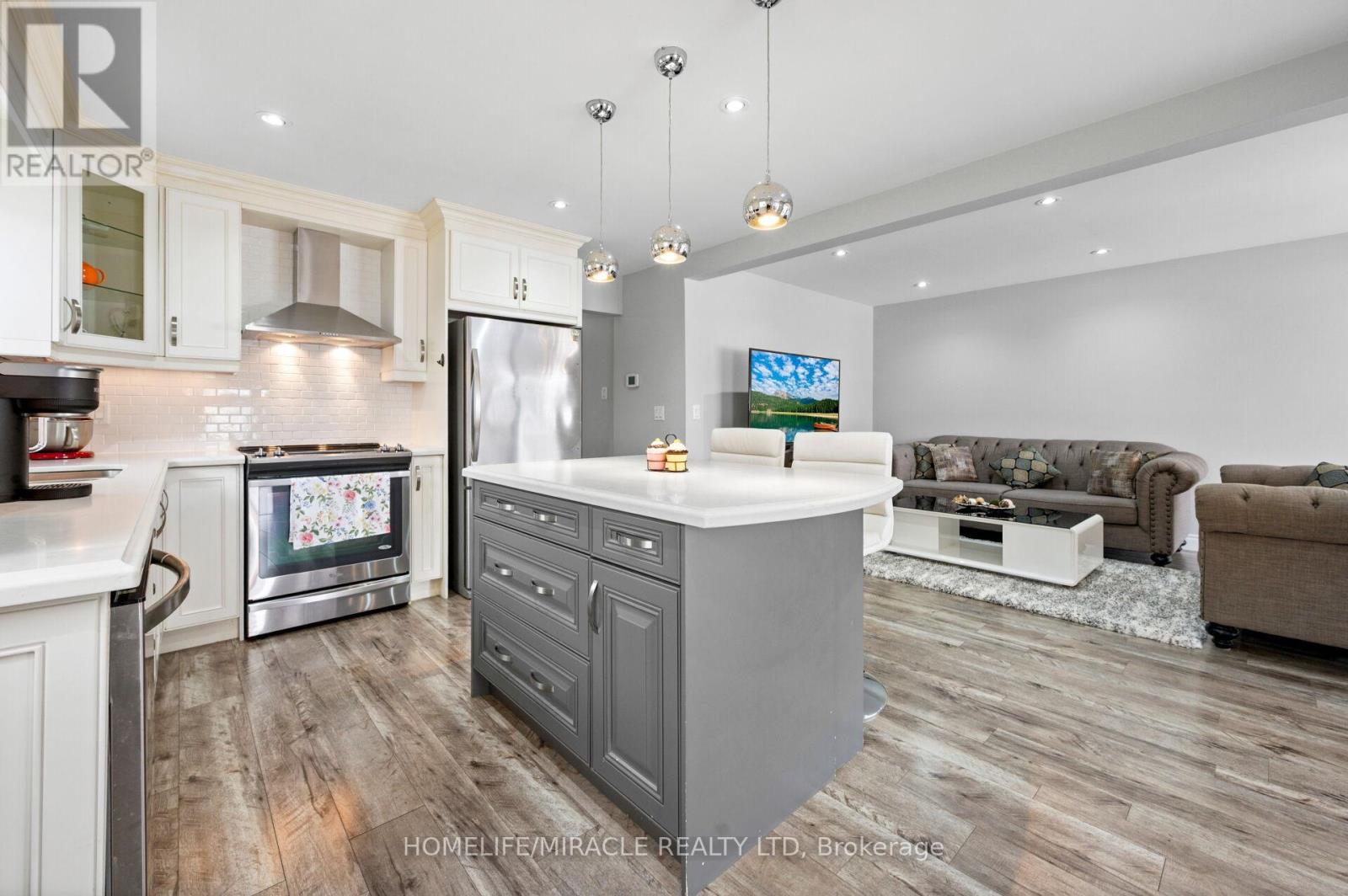 3 Agincourt Road, Vaughan, Ontario  L4L 2Z7 - Photo 19 - N12806048