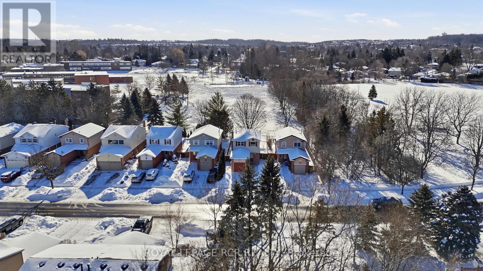 59 Seaton Drive, Aurora (Aurora Highlands), Ontario  L4G 3W9 - Photo 2 - N12806066