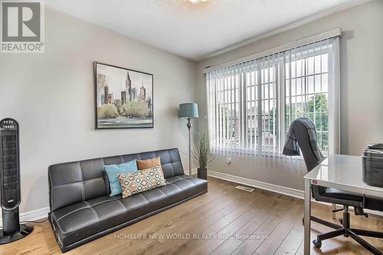 732 Millard Street, Whitchurch-Stouffville, Ontario  L4A 0B3 - Photo 13 - N12806072