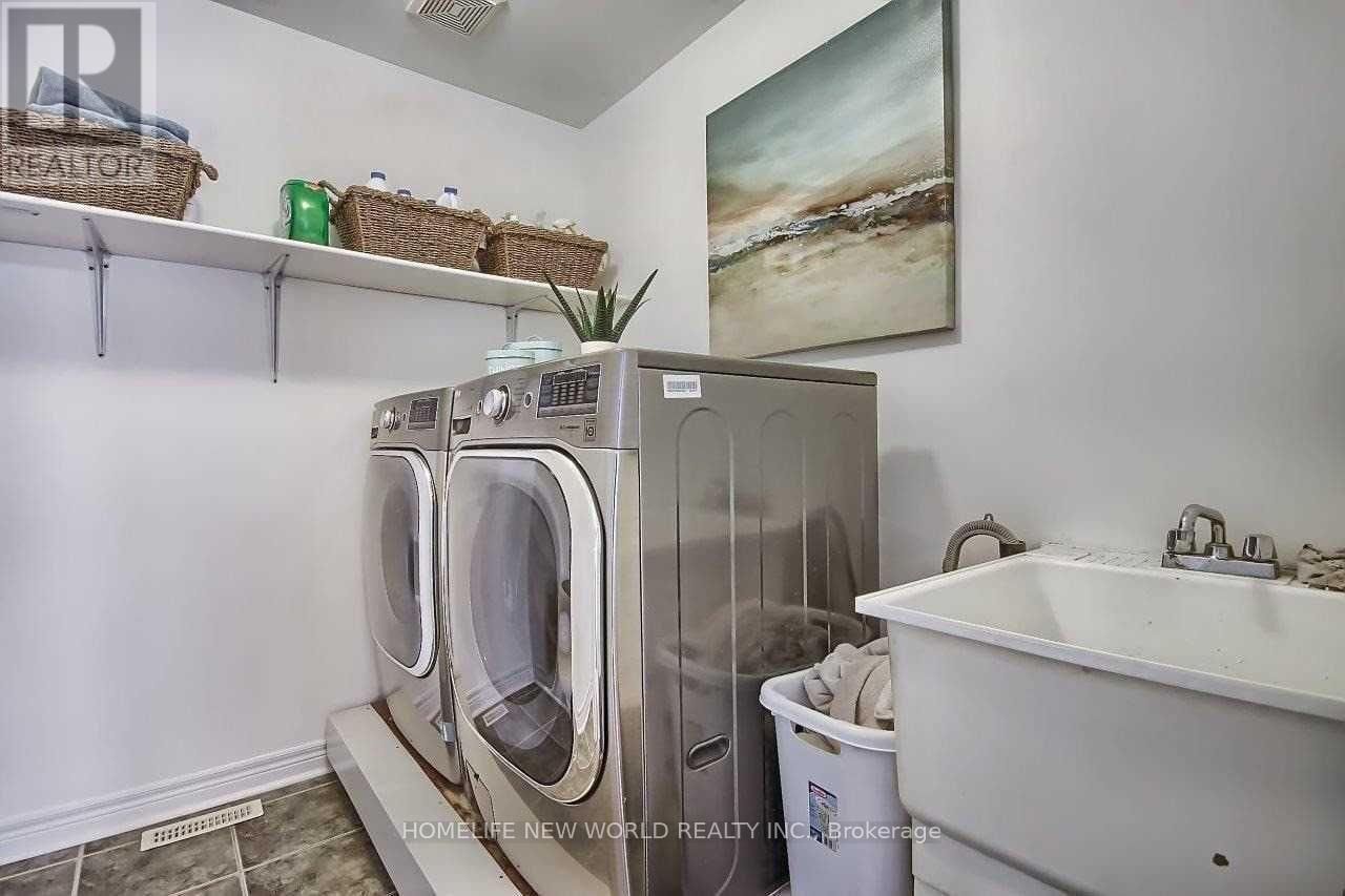 732 Millard Street, Whitchurch-Stouffville, Ontario  L4A 0B3 - Photo 16 - N12806072