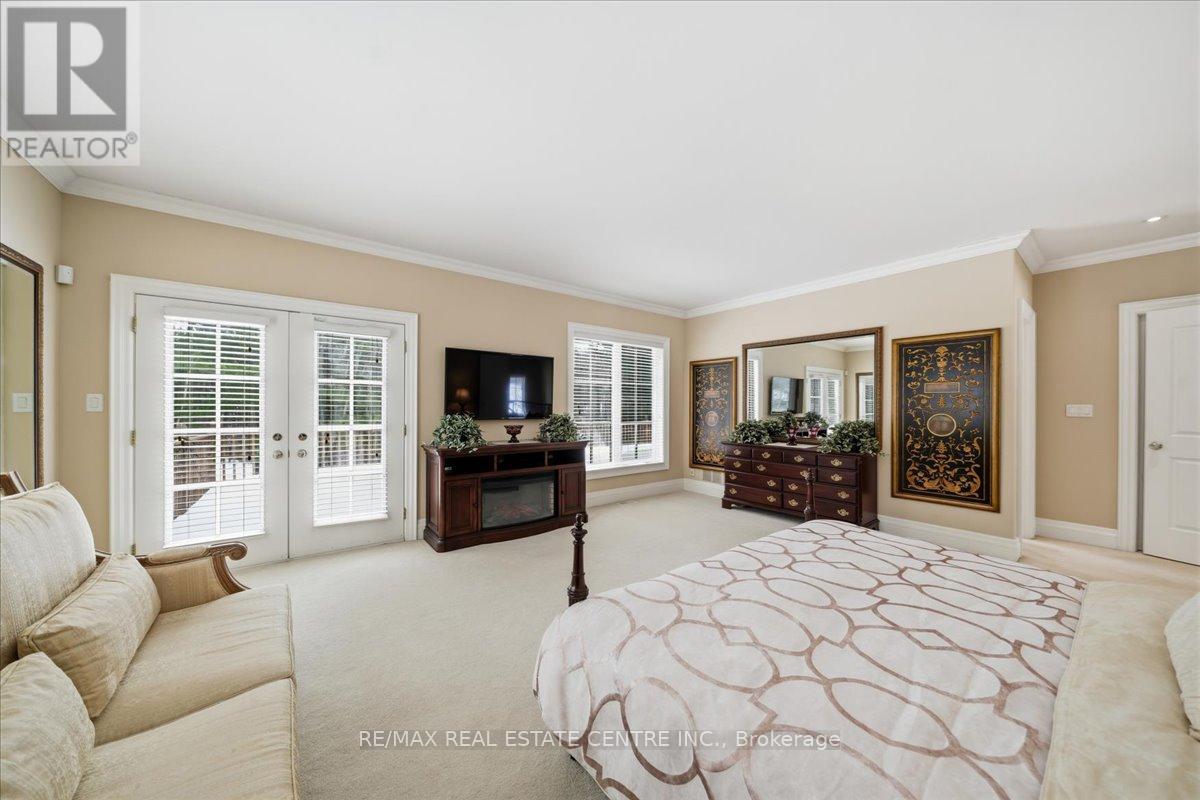 65 Kingswood Drive, King, Ontario  L7B 1K8 - Photo 23 - N12806104