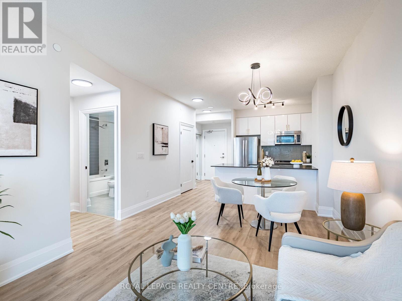 809 - 4011 Brickstone Mews, Mississauga (City Centre), Ontario  L5B 0G3 - Photo 20 - W12805900