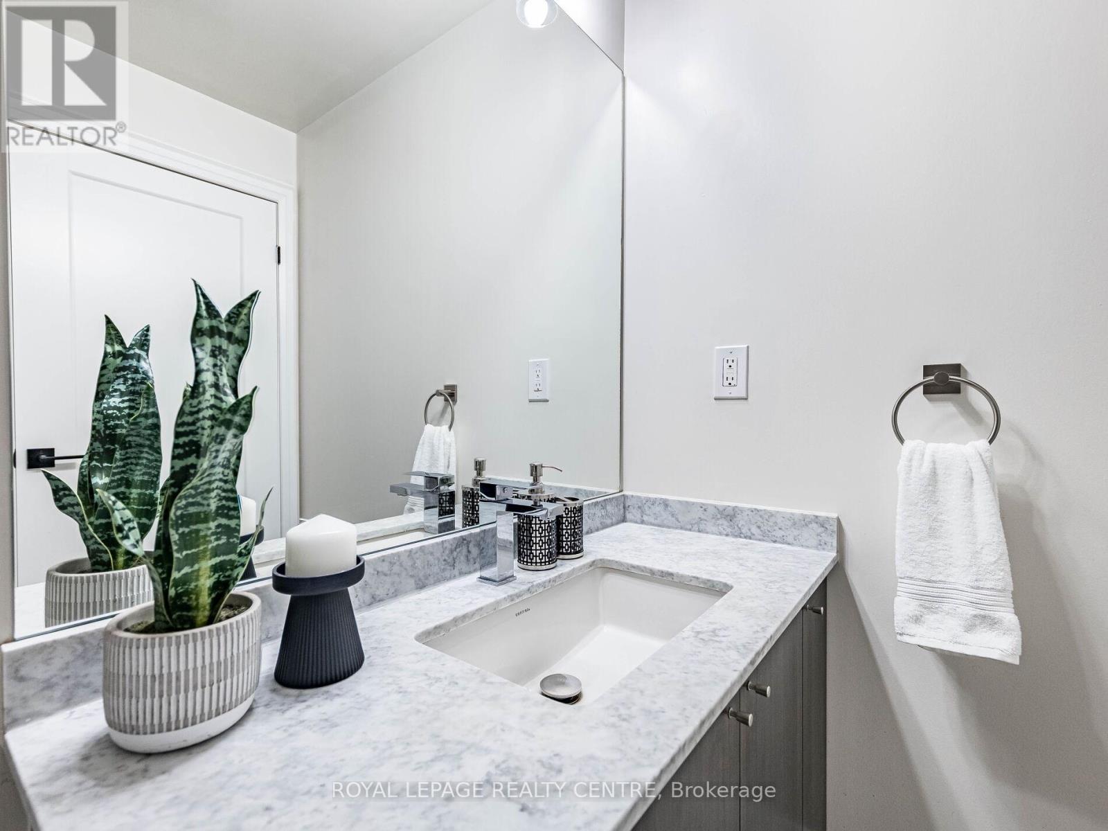 809 - 4011 Brickstone Mews, Mississauga (City Centre), Ontario  L5B 0G3 - Photo 37 - W12805900