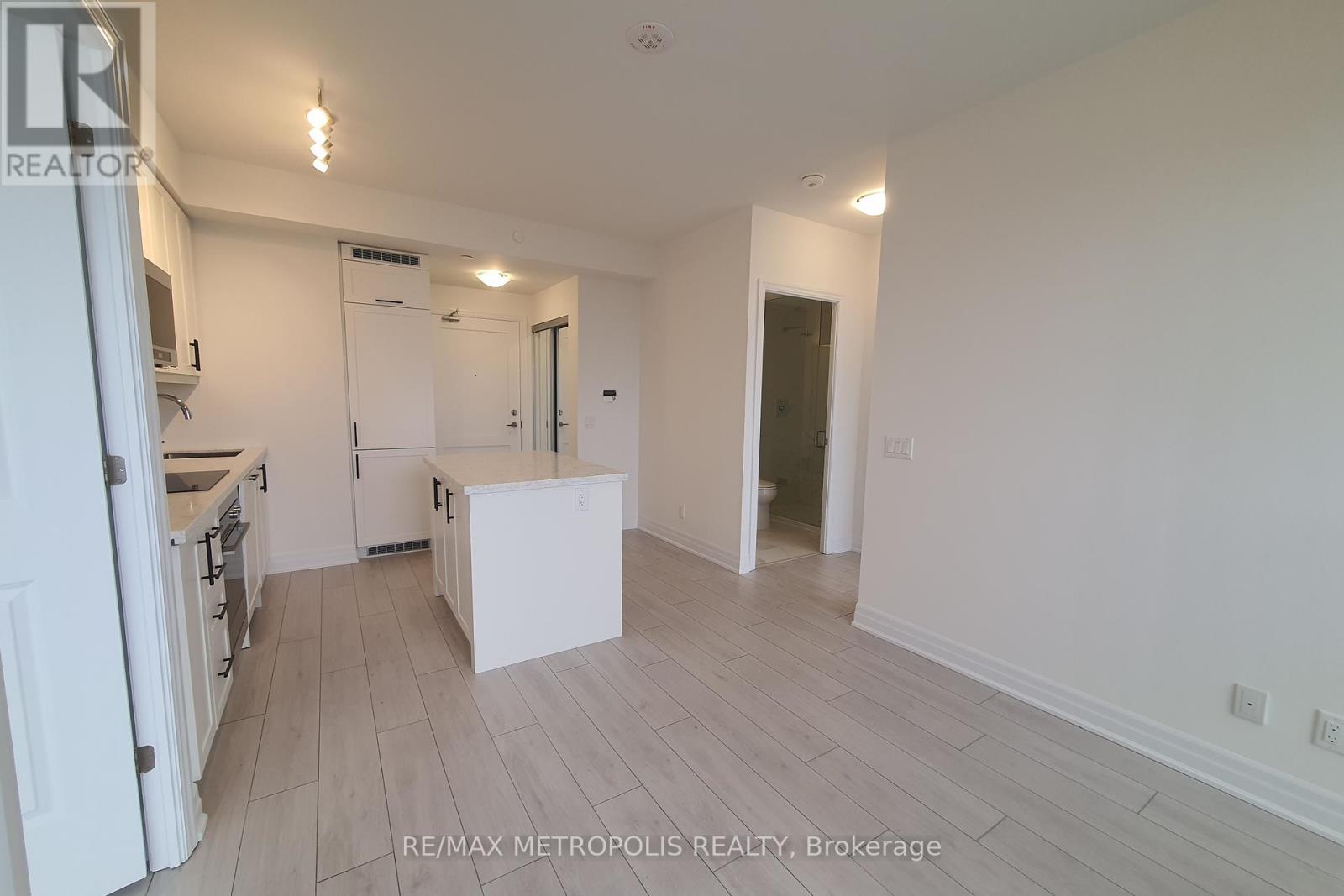 3111 - 30 Elm Drive W, Mississauga (Fairview), Ontario  L5B 0N6 - Photo 3 - W12805902