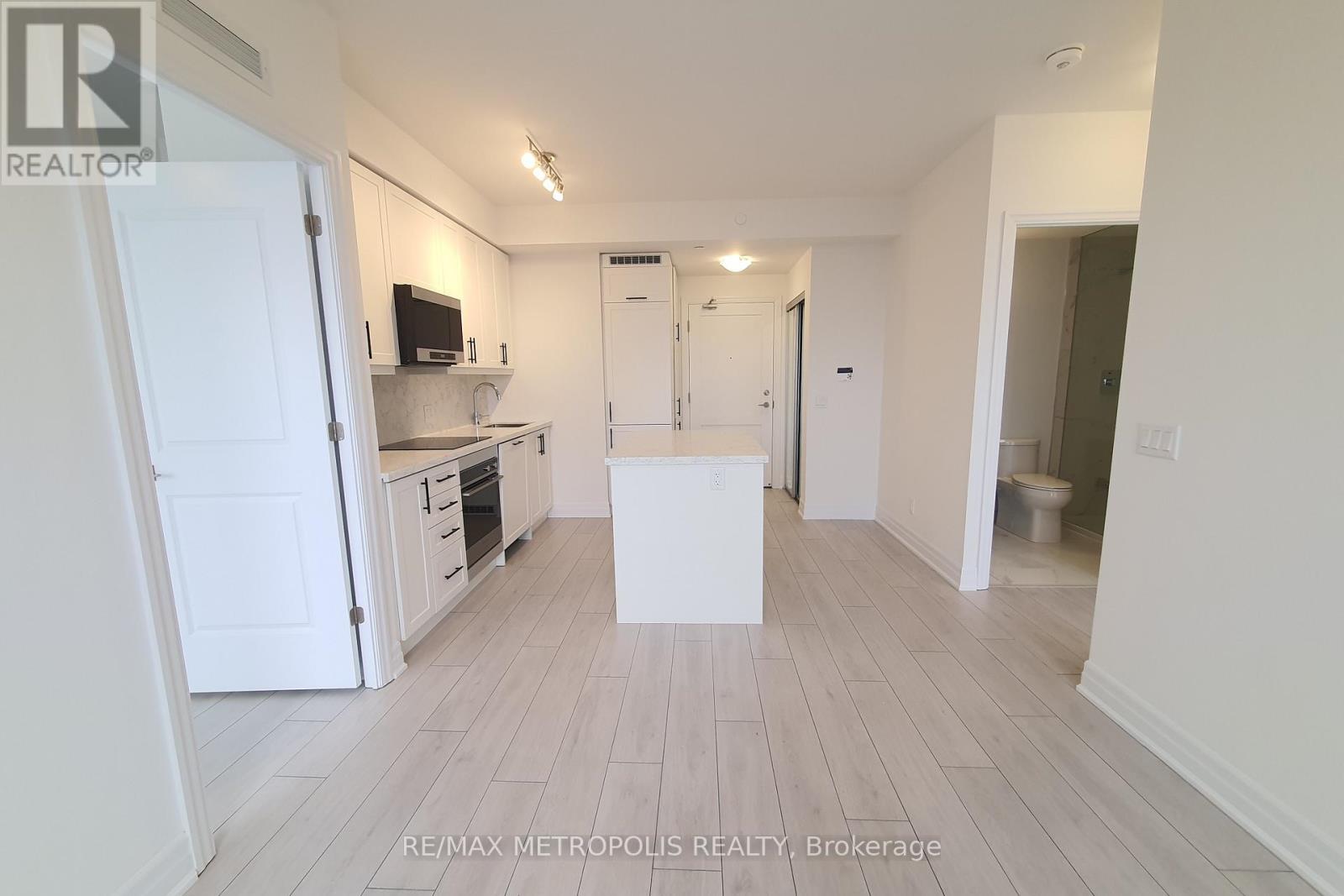 3111 - 30 Elm Drive W, Mississauga (Fairview), Ontario  L5B 0N6 - Photo 4 - W12805902