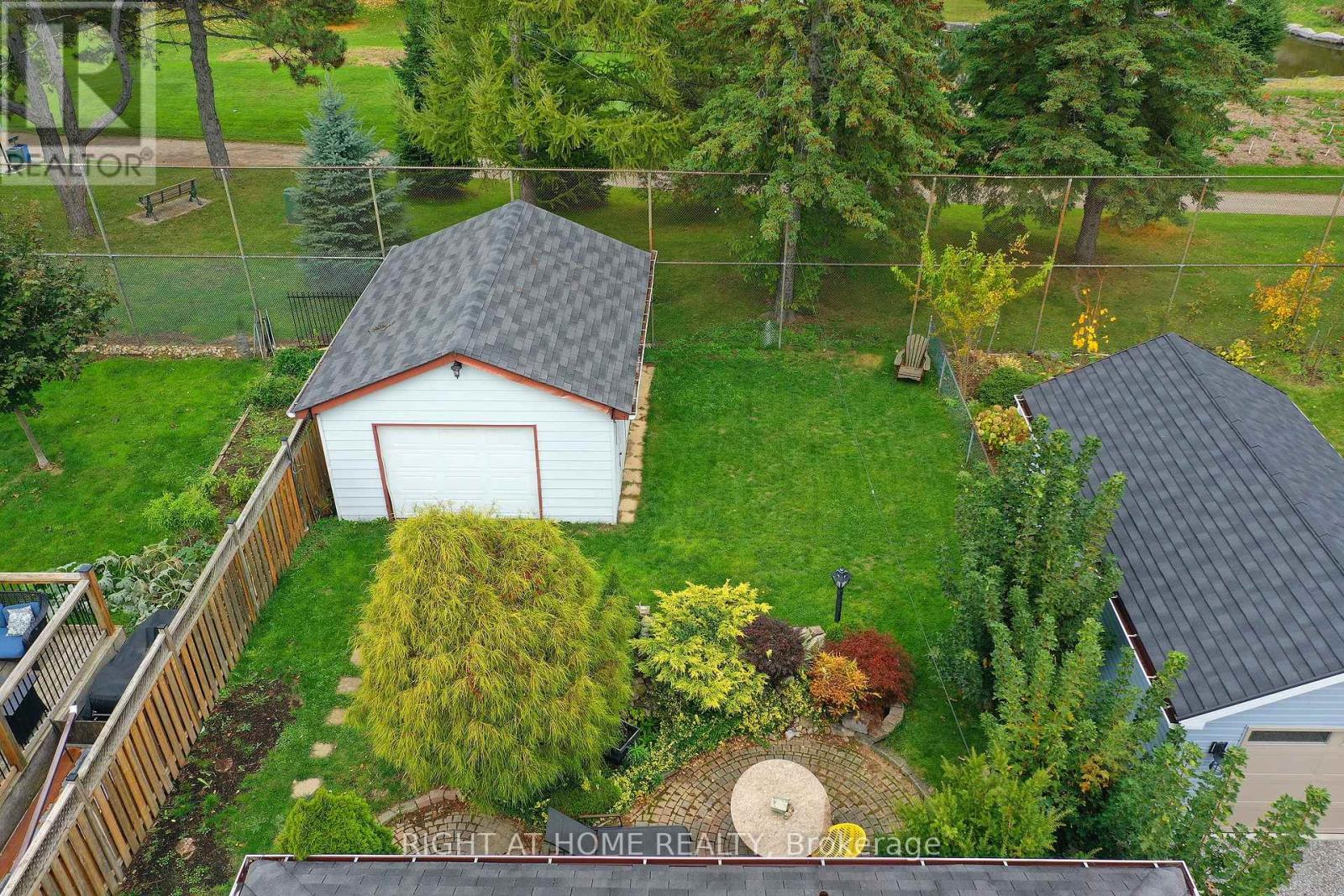 56 Cynthia Road, Toronto, Ontario  M6N 2P9 - Photo 38 - W12805950