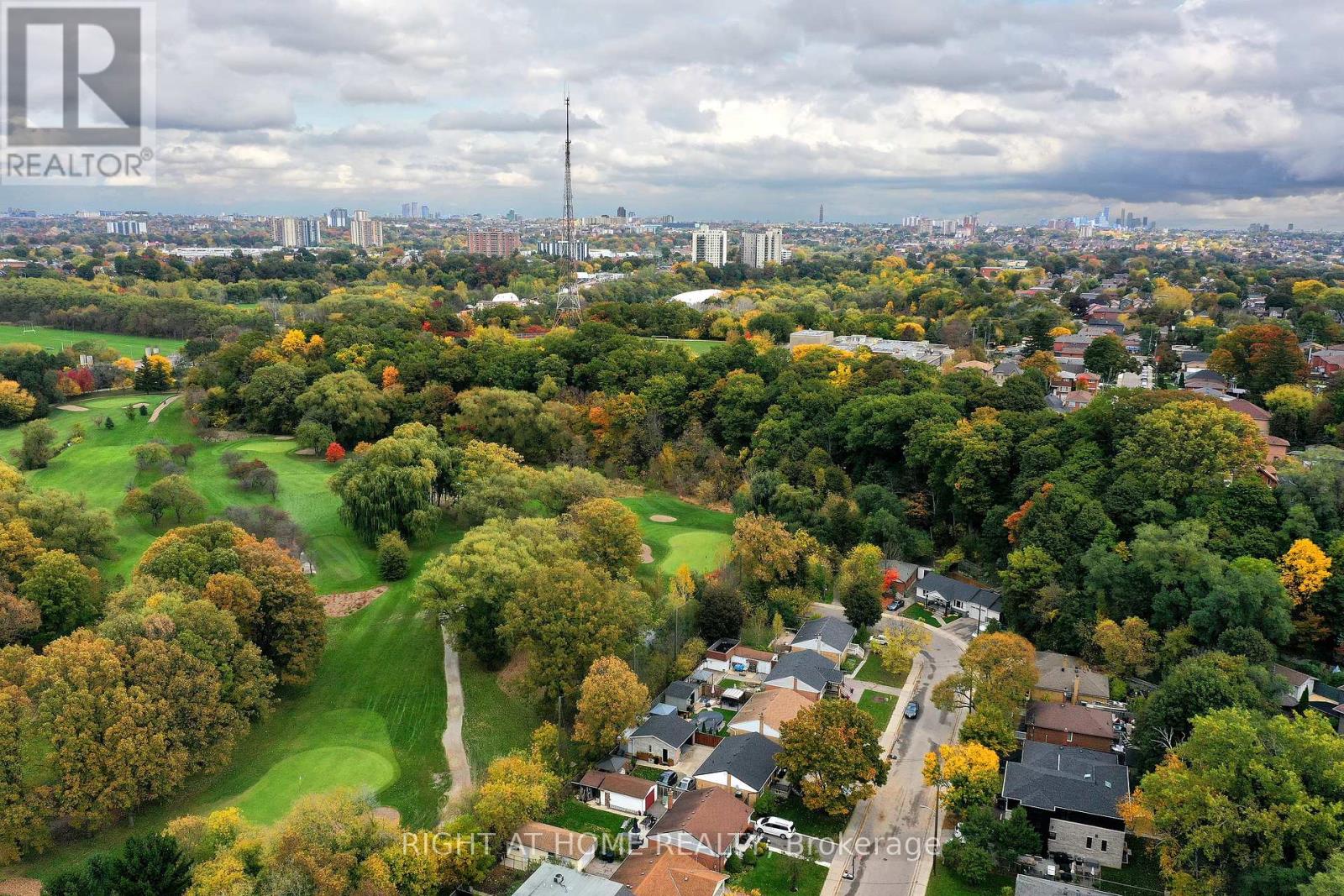 56 Cynthia Road, Toronto, Ontario  M6N 2P9 - Photo 43 - W12805950