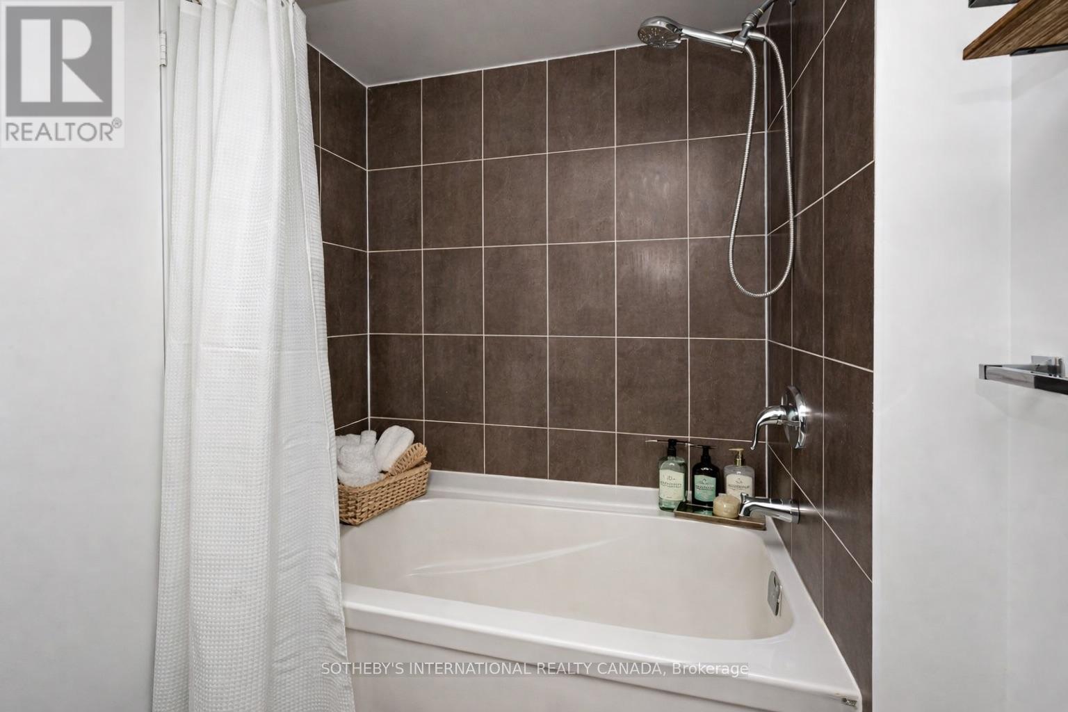 512 - 1420 Dupont Street, Toronto, Ontario M6H 0C2 - Photo 10 - W12805978