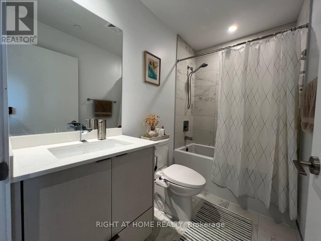 3501 - 1928 Lake Shore Blvd W Boulevard W, Toronto (South Parkdale), Ontario  M6S 0B1 - Photo 8 - W12806054