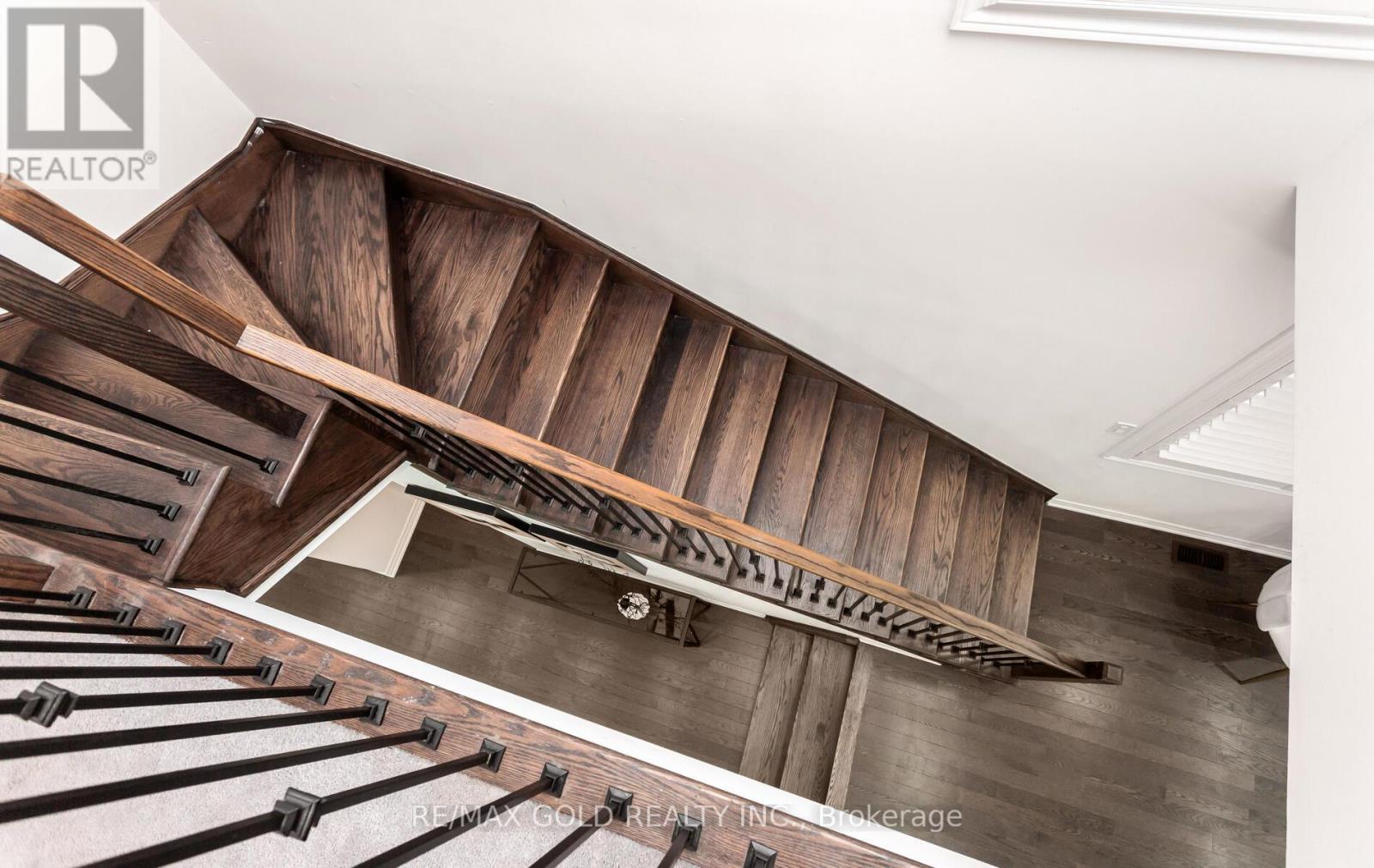 1322 Hamman Way, Milton (Fo Ford), Ontario  L9E 1L5 - Photo 23 - W12806098