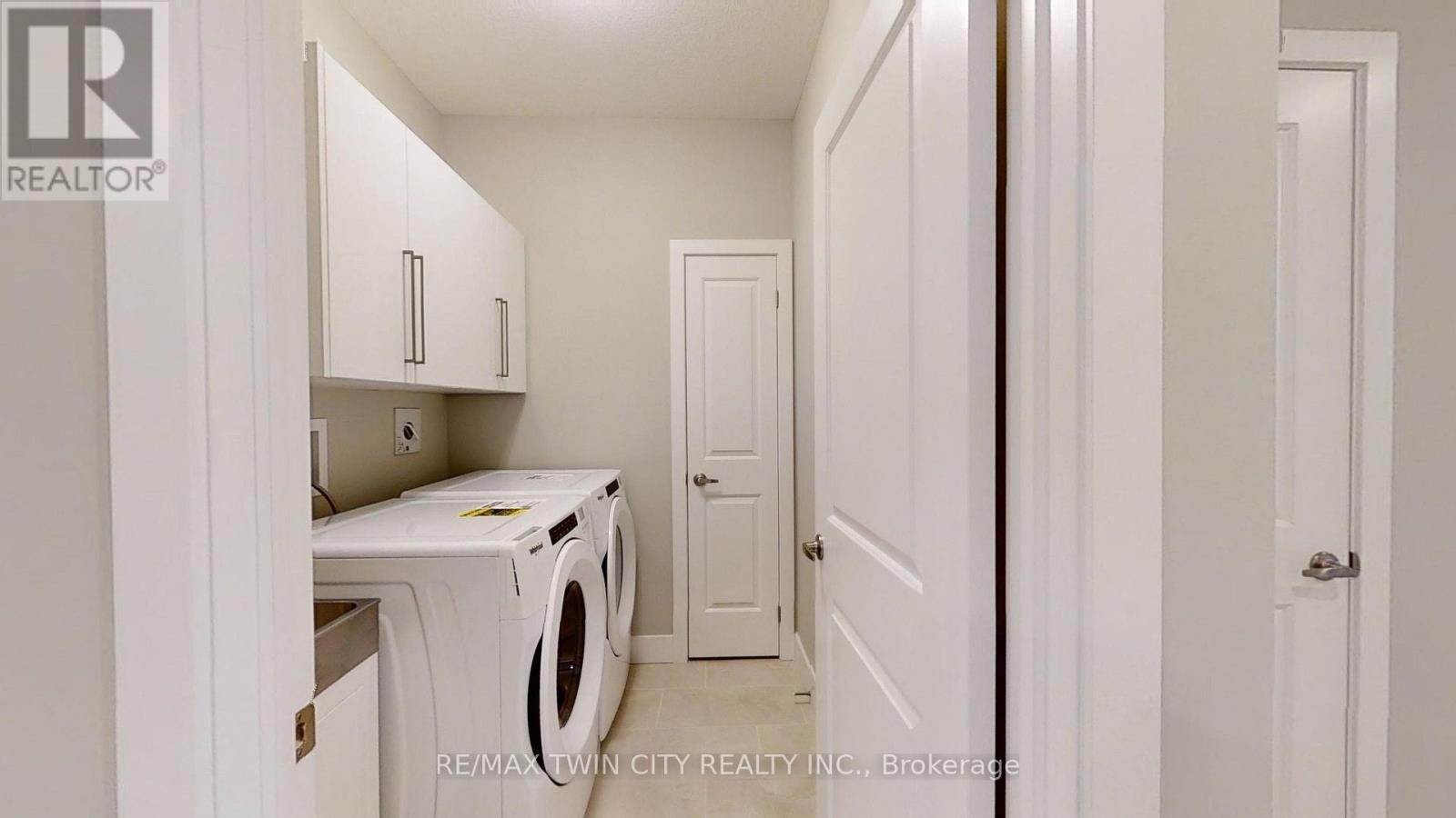 668 Chelton Road, London South, Ontario  N6M 0A1 - Photo 13 - X12806004