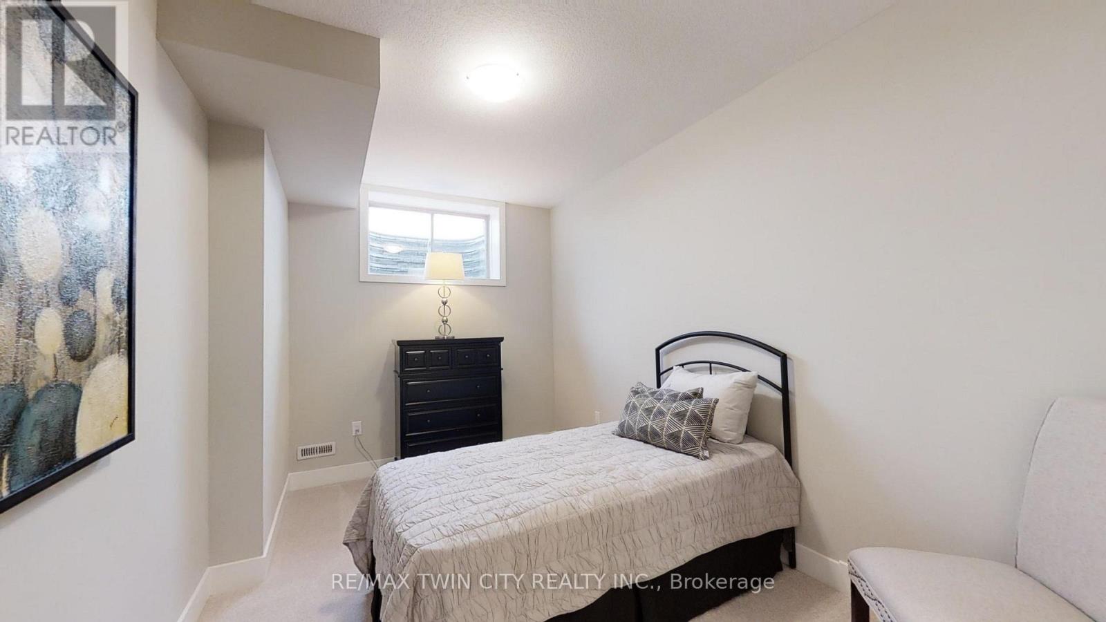 668 Chelton Road, London South, Ontario  N6M 0A1 - Photo 27 - X12806004