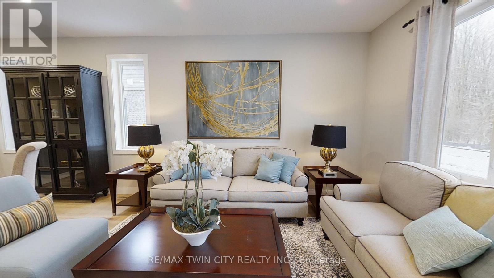 668 Chelton Road, London South, Ontario  N6M 0A1 - Photo 3 - X12806004