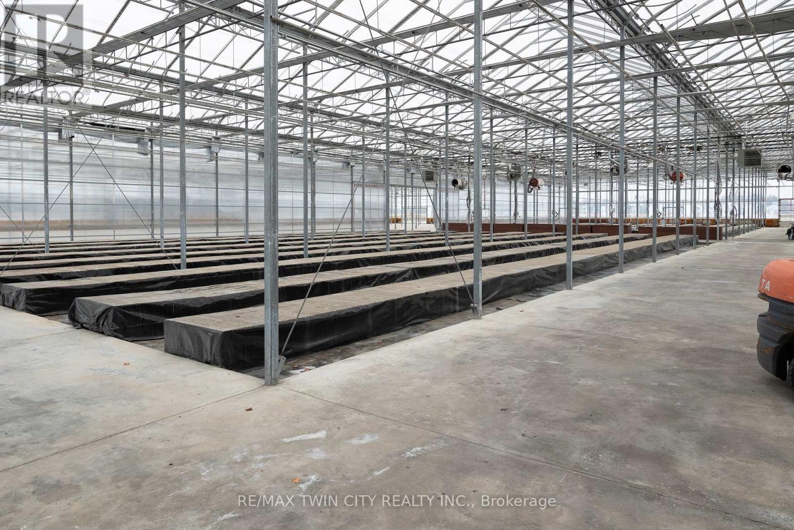 1888 Windham Centre Road, Norfolk, Ontario  N0A 2A0 - Photo 12 - X12806010