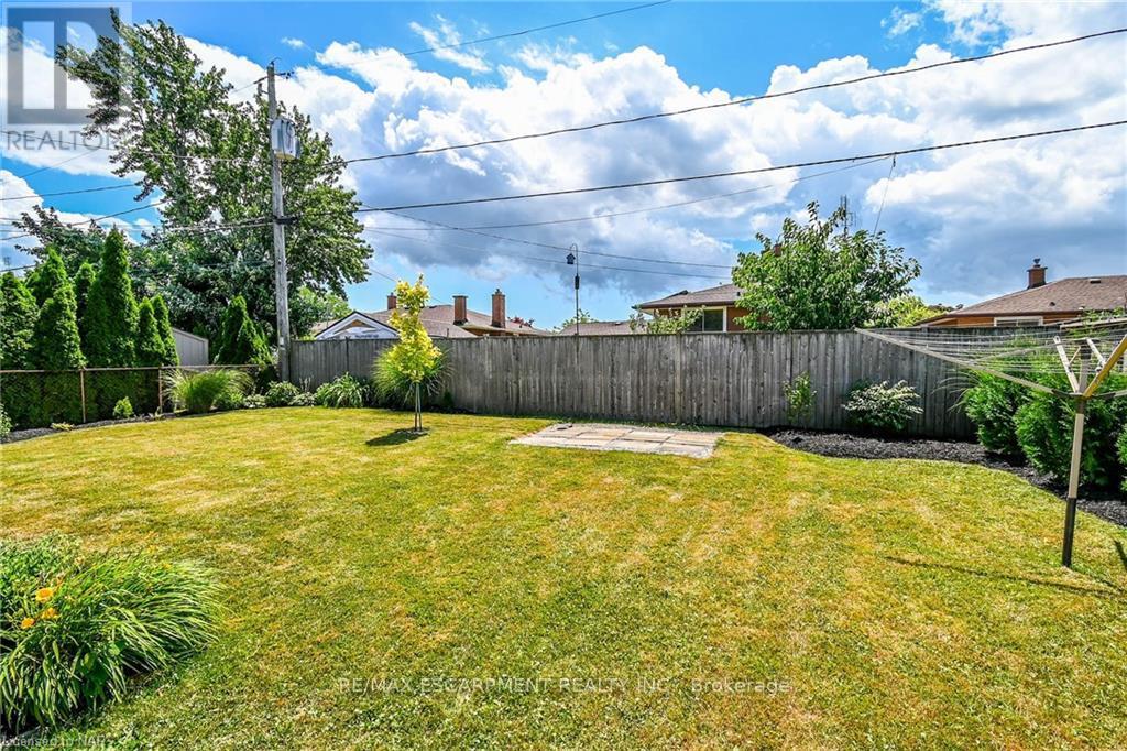 31 Westwood Crescent, Welland, Ontario  L3C 4R2 - Photo 28 - X12806062