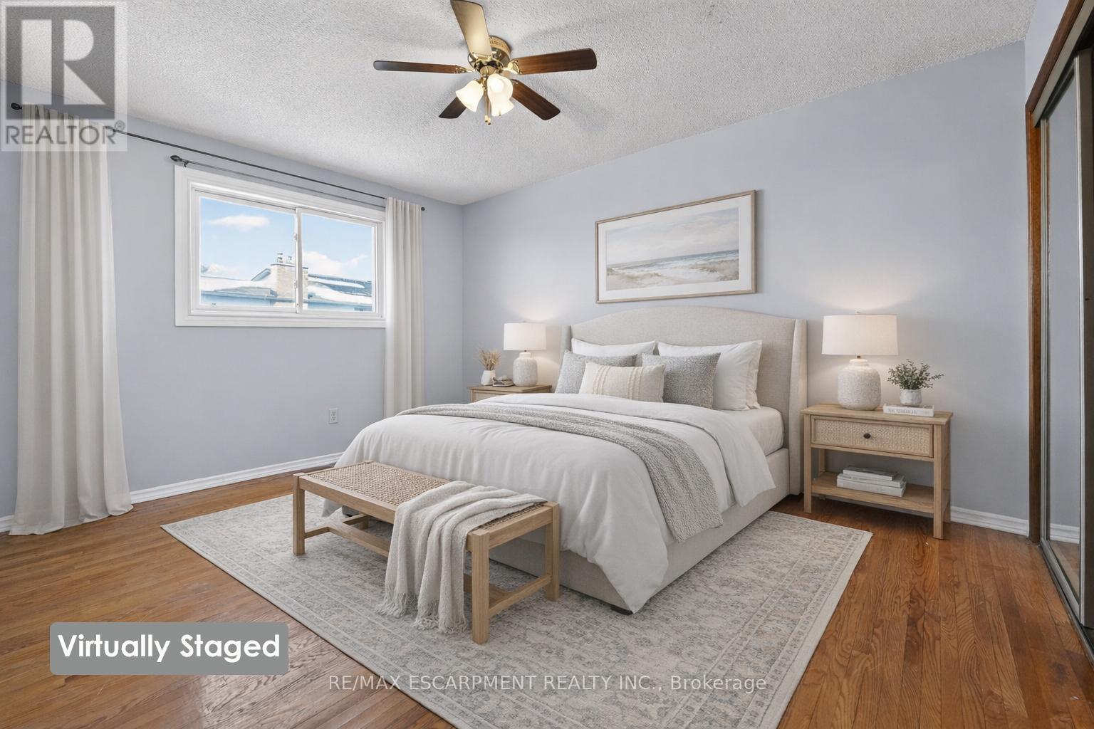 209 Ravenbury Drive, Hamilton, Ontario  L8W 2J2 - Photo 10 - X12806092