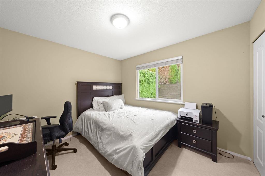 30980 Brookdale Court, Abbotsford, British Columbia  V2T 5S3 - Photo 22 - R3091847